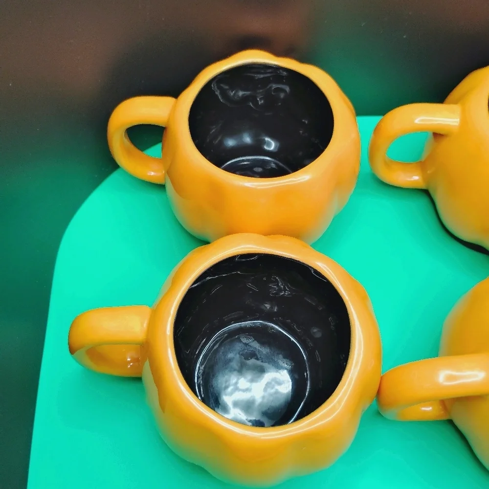 4 Retro Target Halloween Jack O' Lantern Mugs Pumpkin Face Ceramic 2008 … - Picture 6 of 12